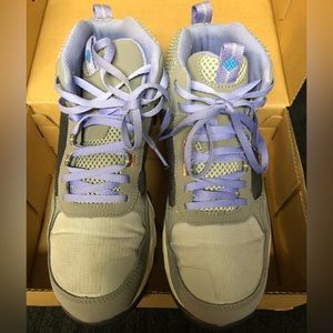 Columbia Boots Size 9.5
